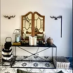 펜션 Casa Luz - Entire With Private Pool & Sun Terrace 루즈드타비라