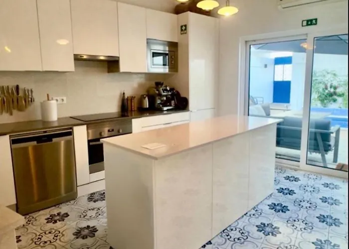 Casa Luz - Entire With Private Pool & Sun Terrace Holiday home *
